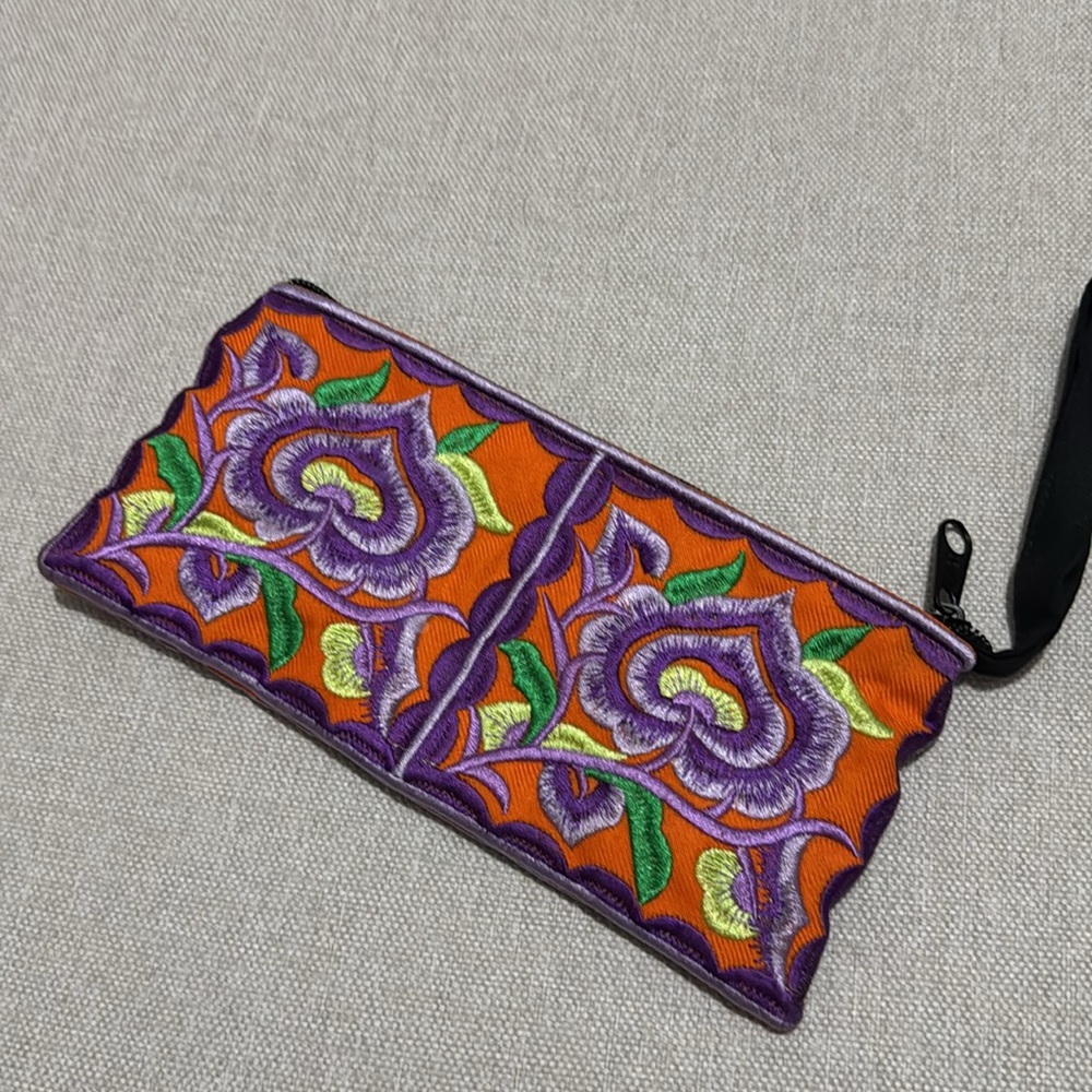 Colorful Embroidered Zip Top Pouch-Like New - Picture 2 of 11